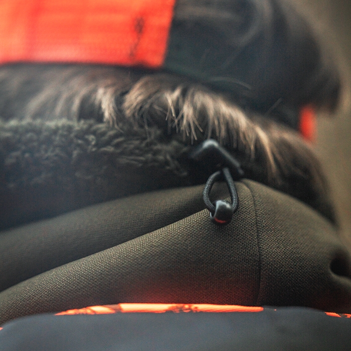 Seeland Iron Neckgaitor detail